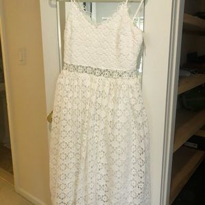 White eyelet dress/ sleevless/ NEVER worn